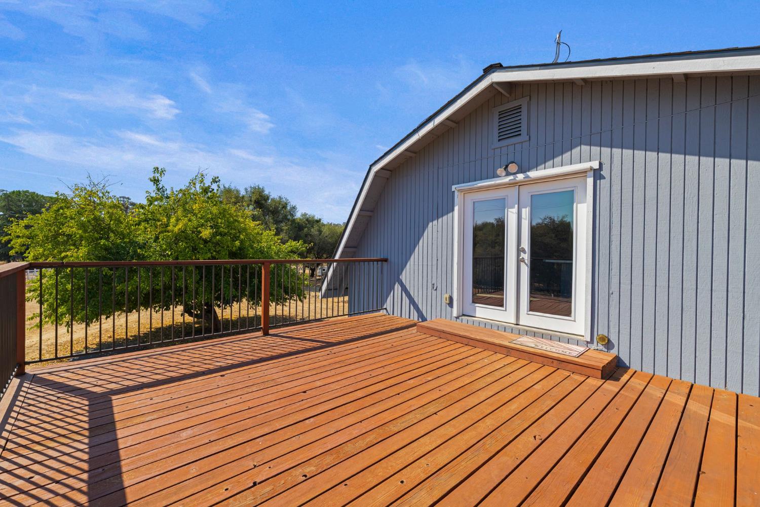 1206 Los Robles Road
