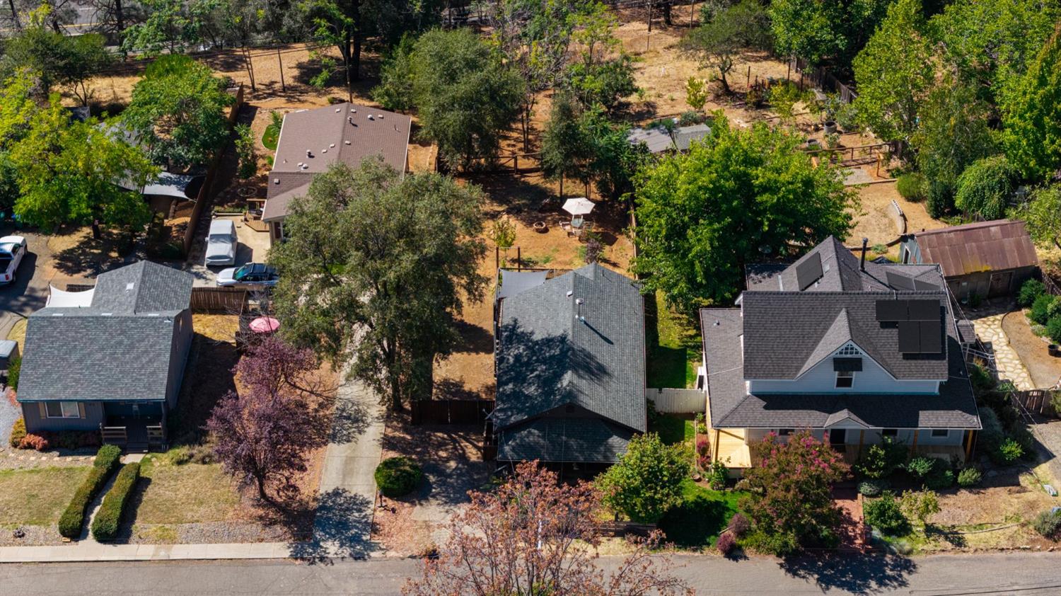 616 Myrtle Avenue