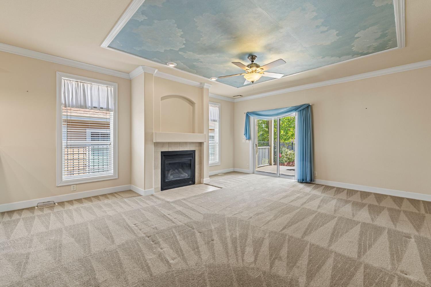2894 Winesap Circle