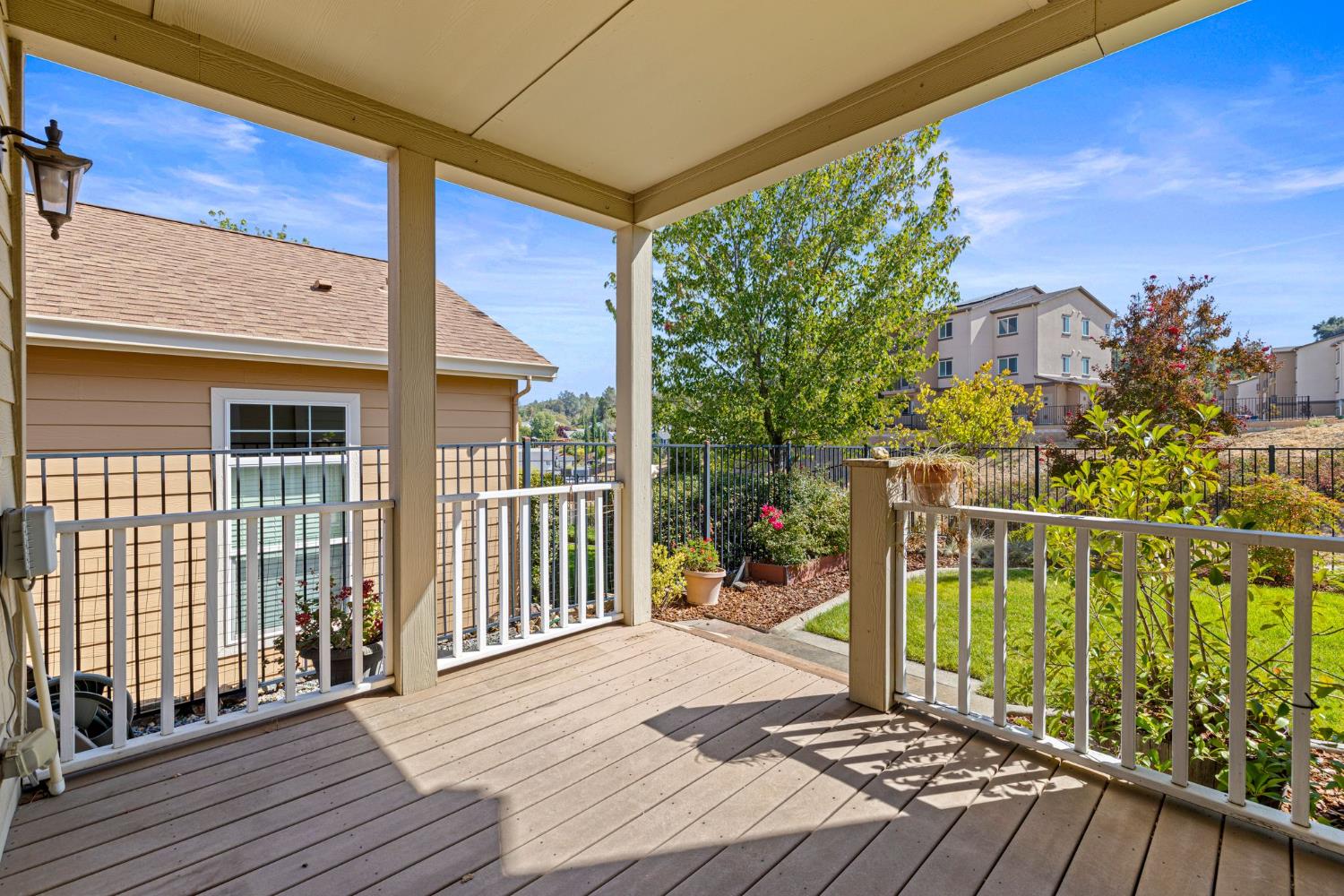 2894 Winesap Circle