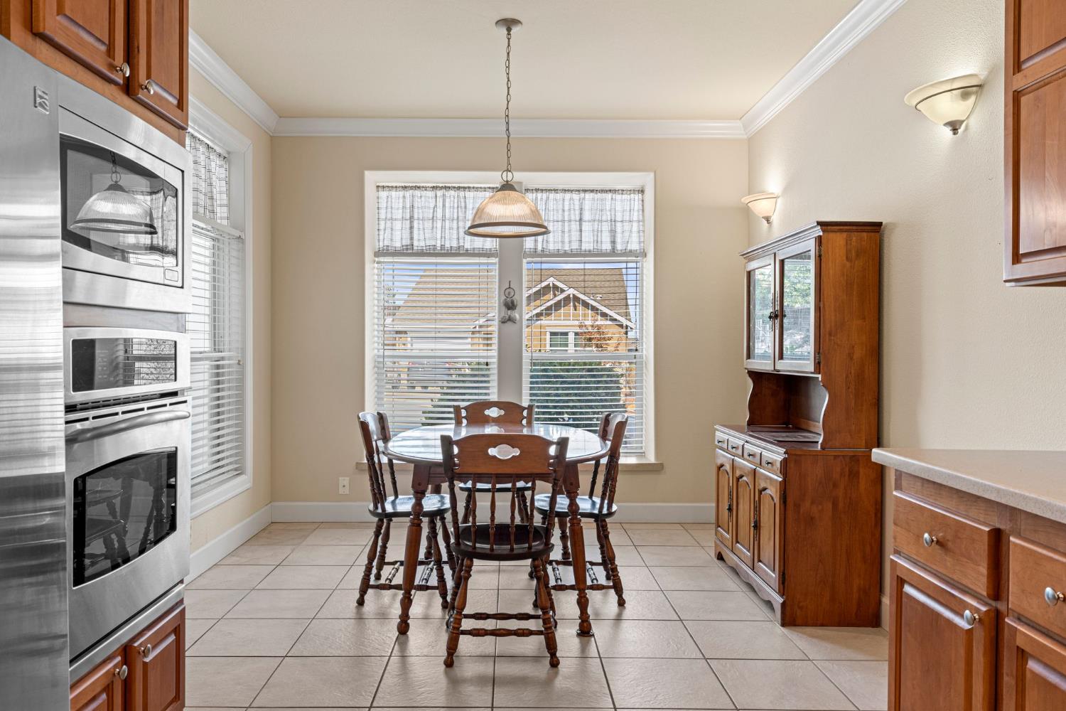 2894 Winesap Circle