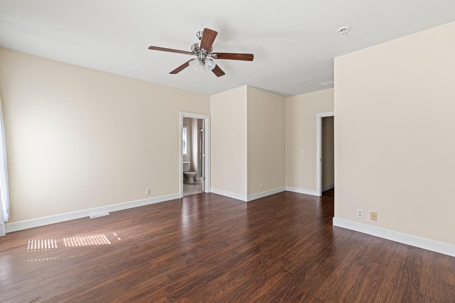 2894 Winesap Circle