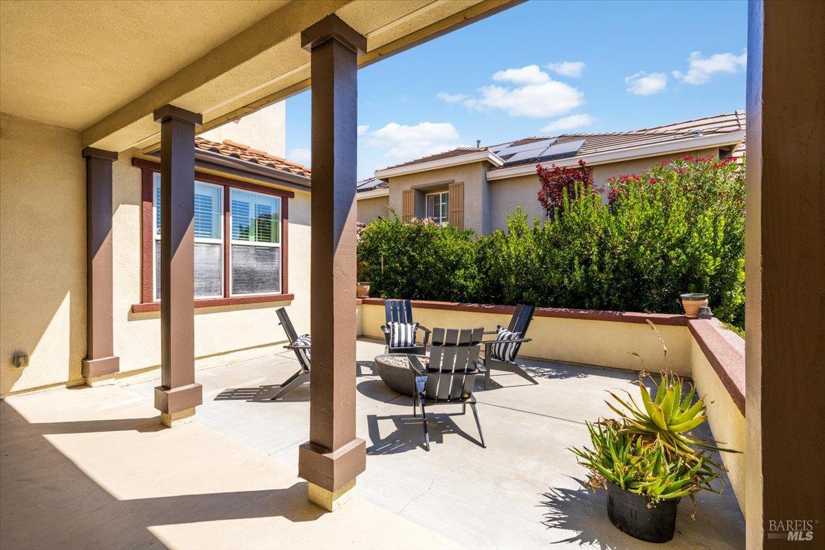 306 Shining Horse Way