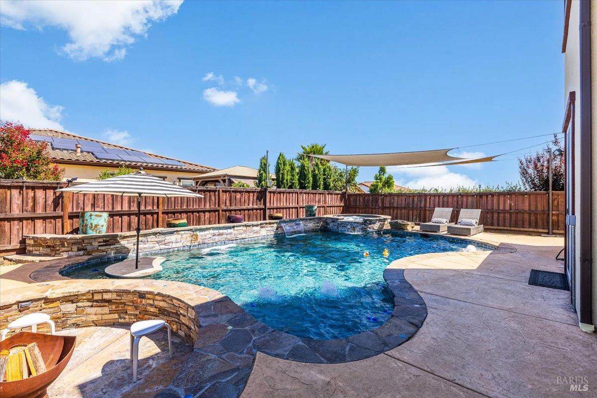 306 Shining Horse Way