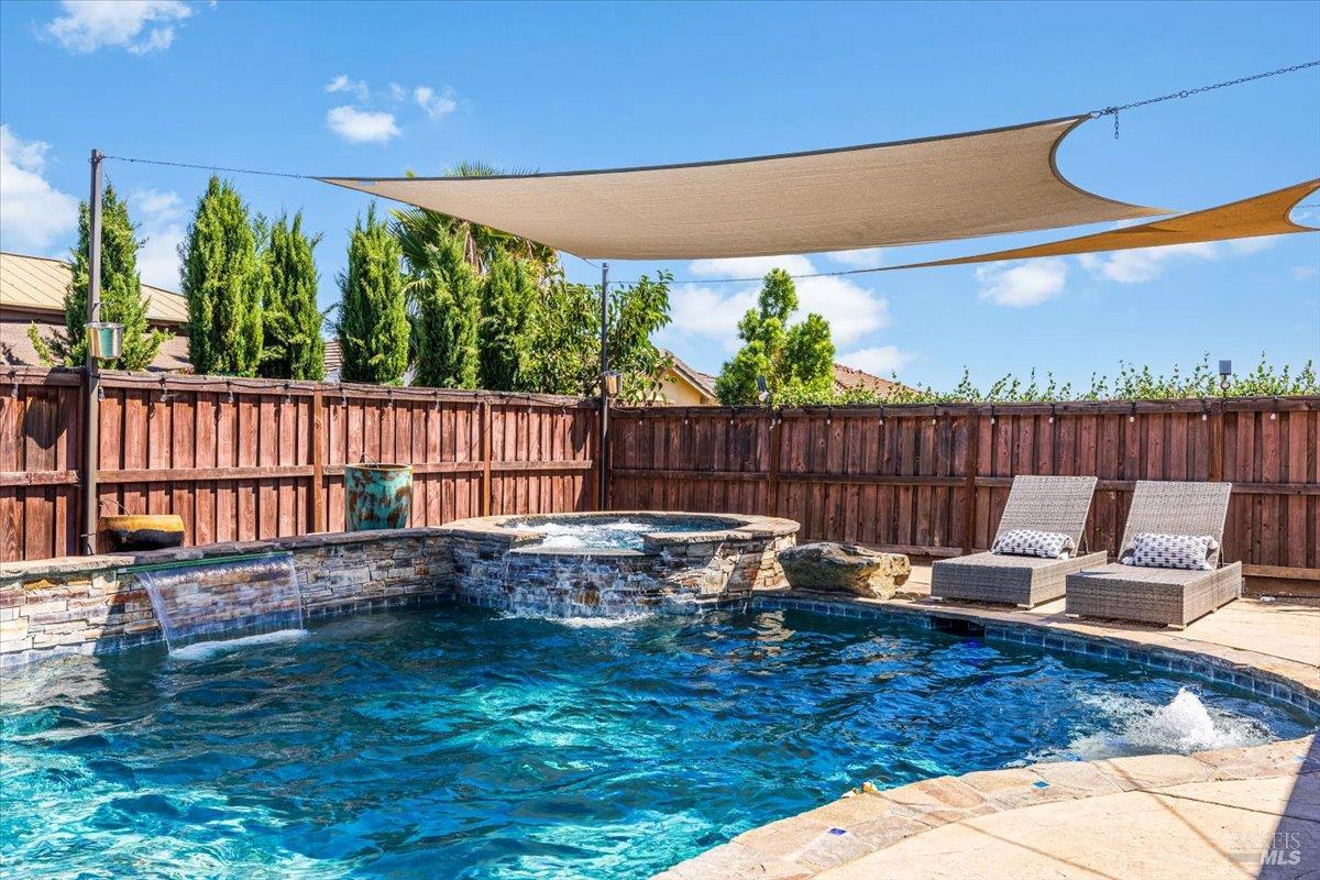 306 Shining Horse Way