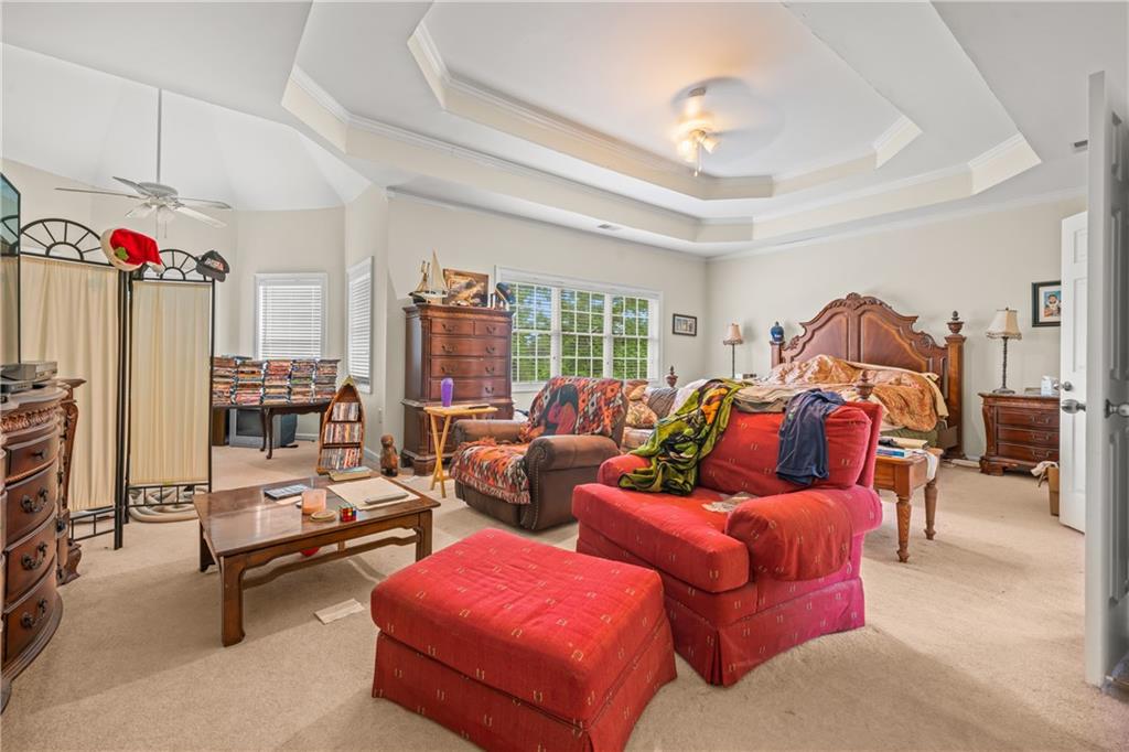 2555 Chattahoochee Lane