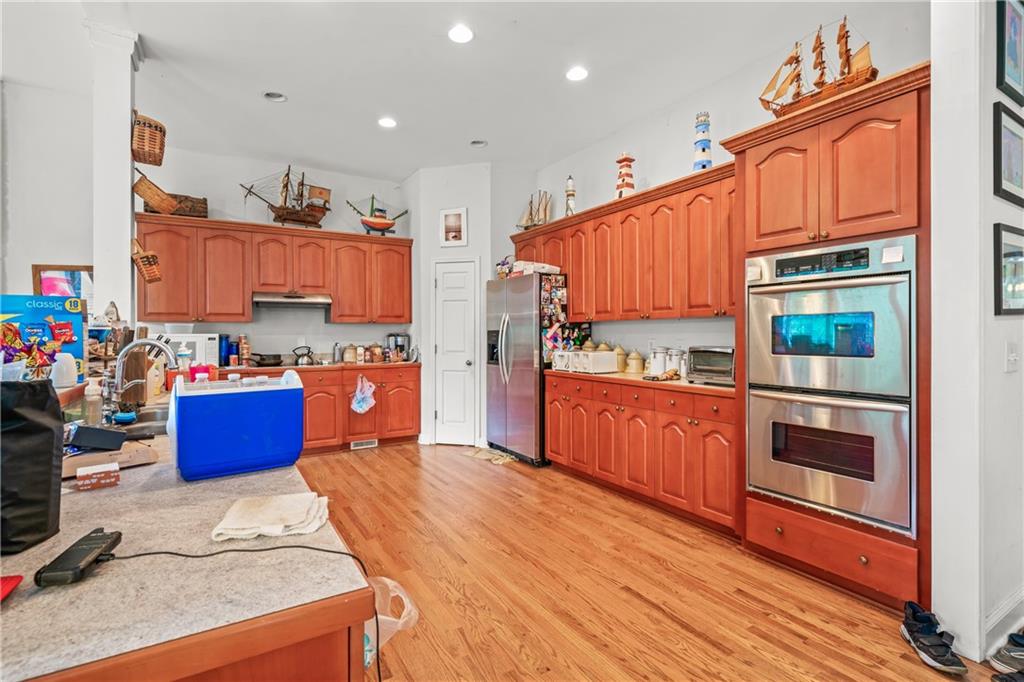 2555 Chattahoochee Lane