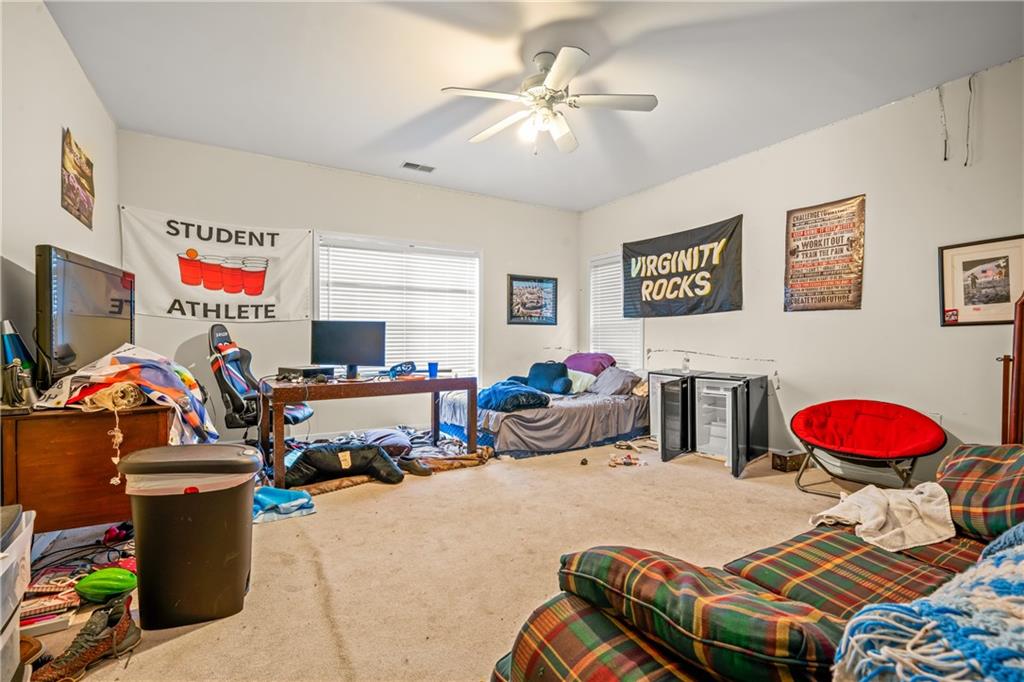 2555 Chattahoochee Lane