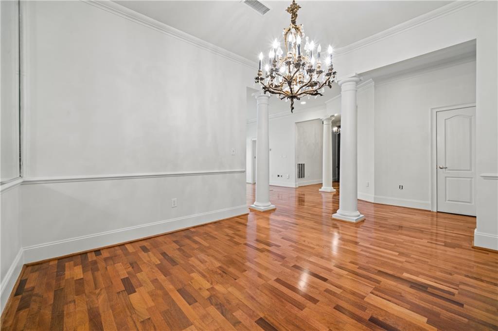 417 Clairemont Avenue Unit 109