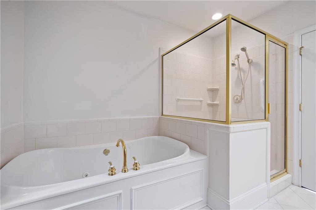 417 Clairemont Avenue Unit 109