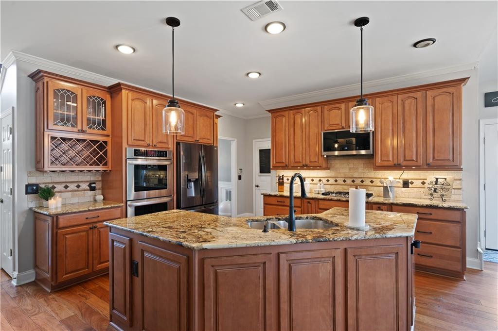 6305 Oak Valley Drive