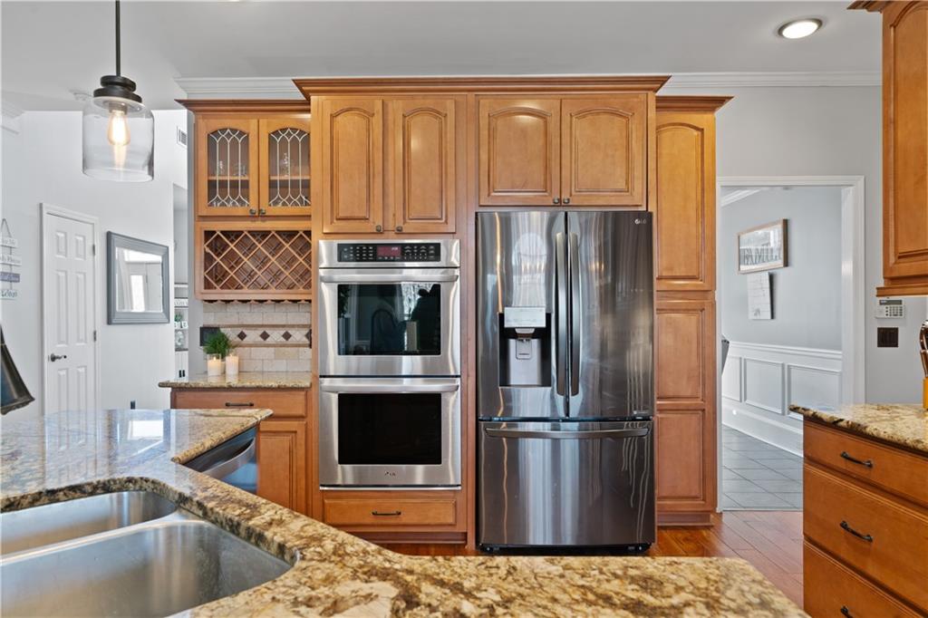 6305 Oak Valley Drive