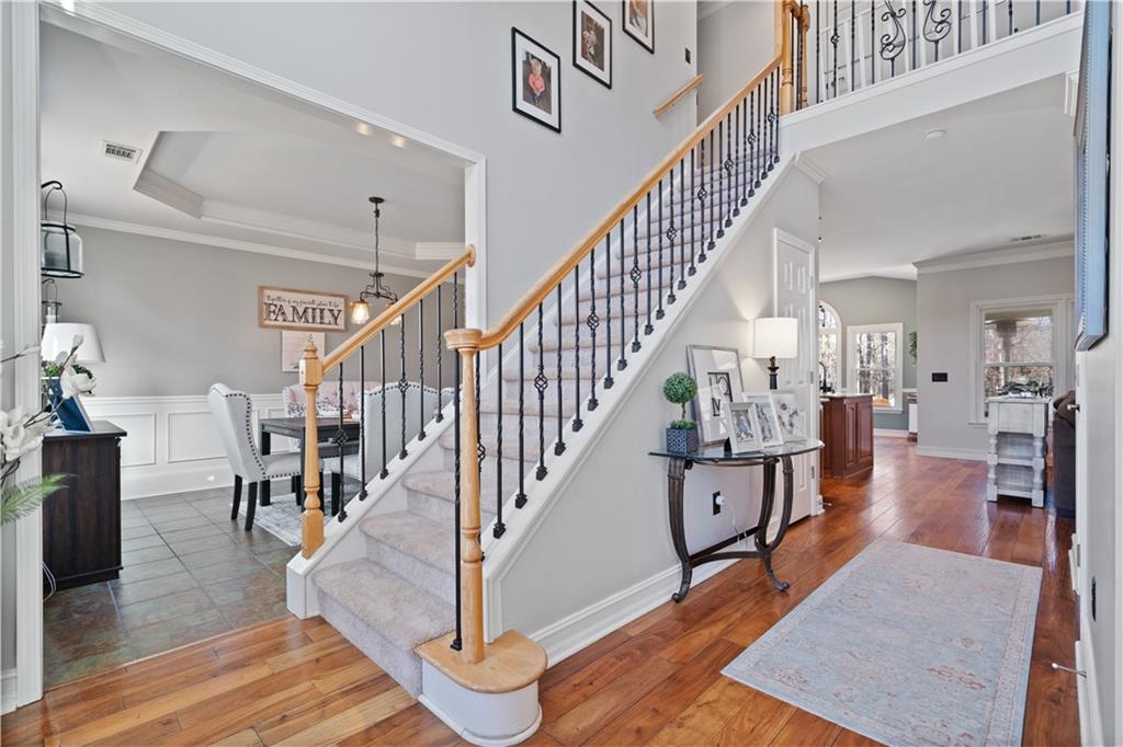 6305 Oak Valley Drive