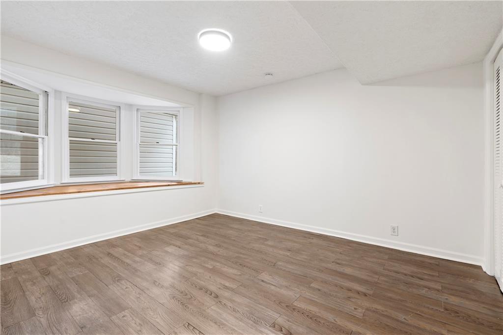 112 Cedar Valley Drive