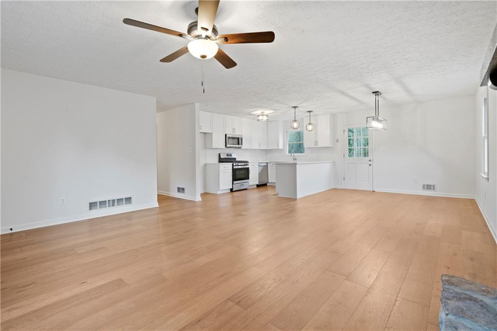 112 Cedar Valley Drive