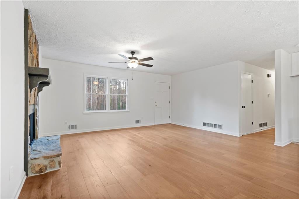 112 Cedar Valley Drive