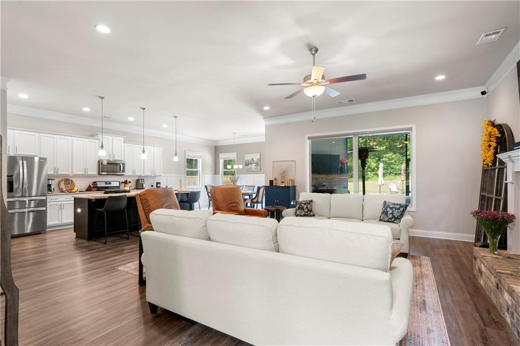 110 Morris Creek Drive