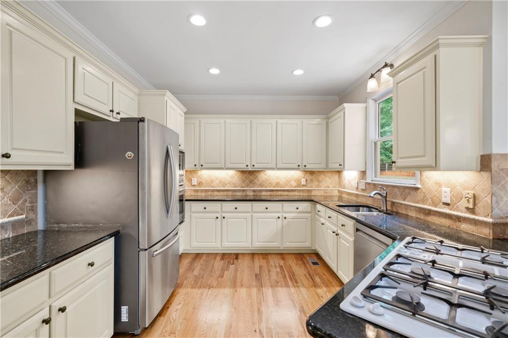 1420 Centerboard Court