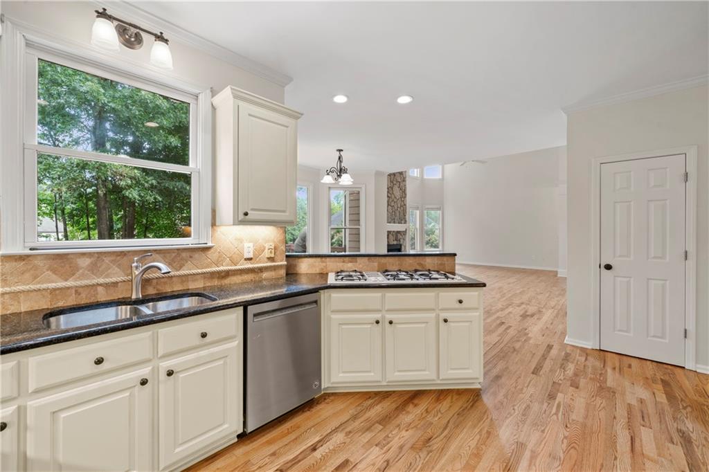 1420 Centerboard Court