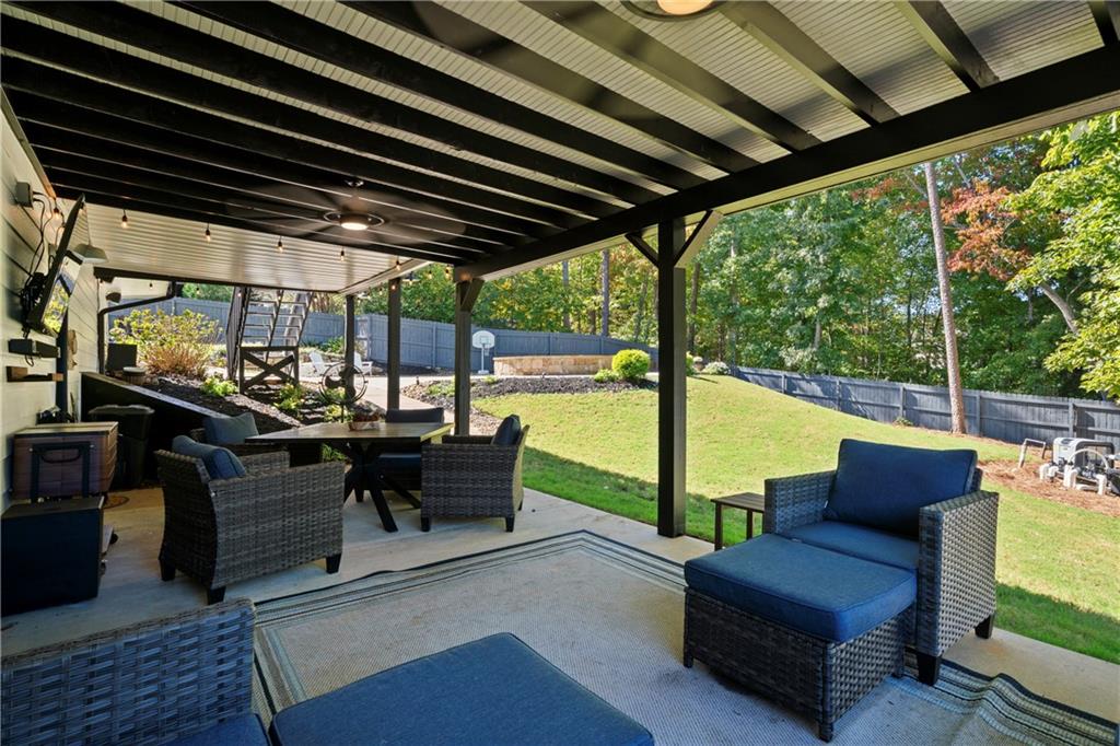 4095 Northridge Drive