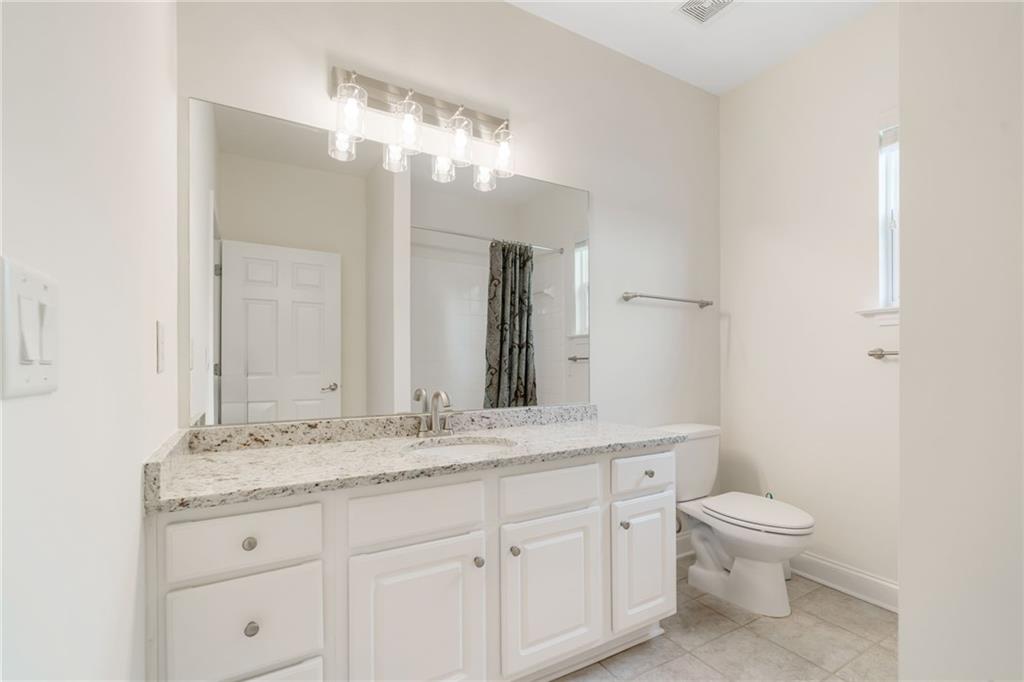 2561 Grapevine Circle Unit 104