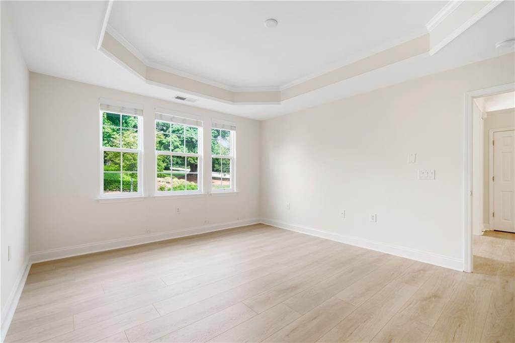 2561 Grapevine Circle Unit 104