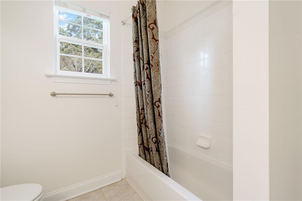 2561 Grapevine Circle Unit 104