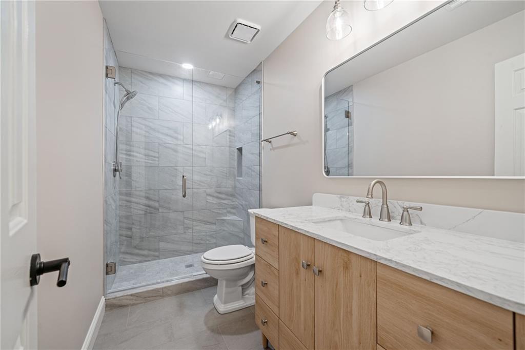 425 Greenmont Walk Court