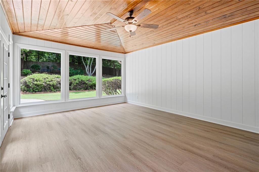 425 Greenmont Walk Court