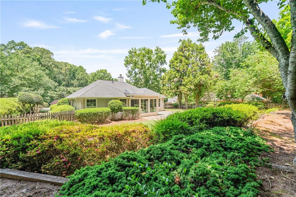 425 Greenmont Walk Court