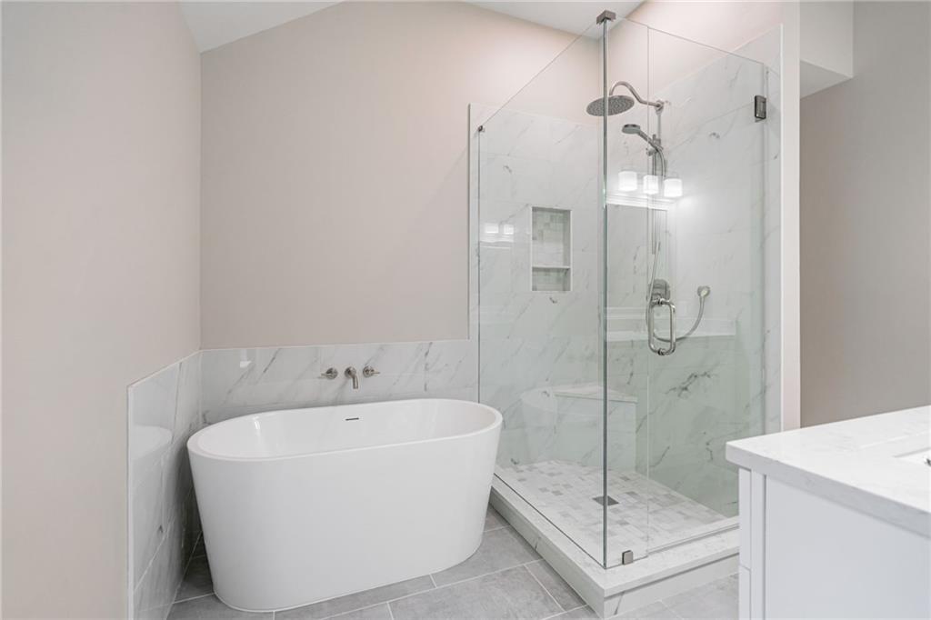 425 Greenmont Walk Court