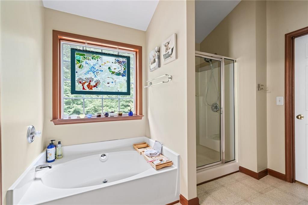 3725 Roxwood Park Drive