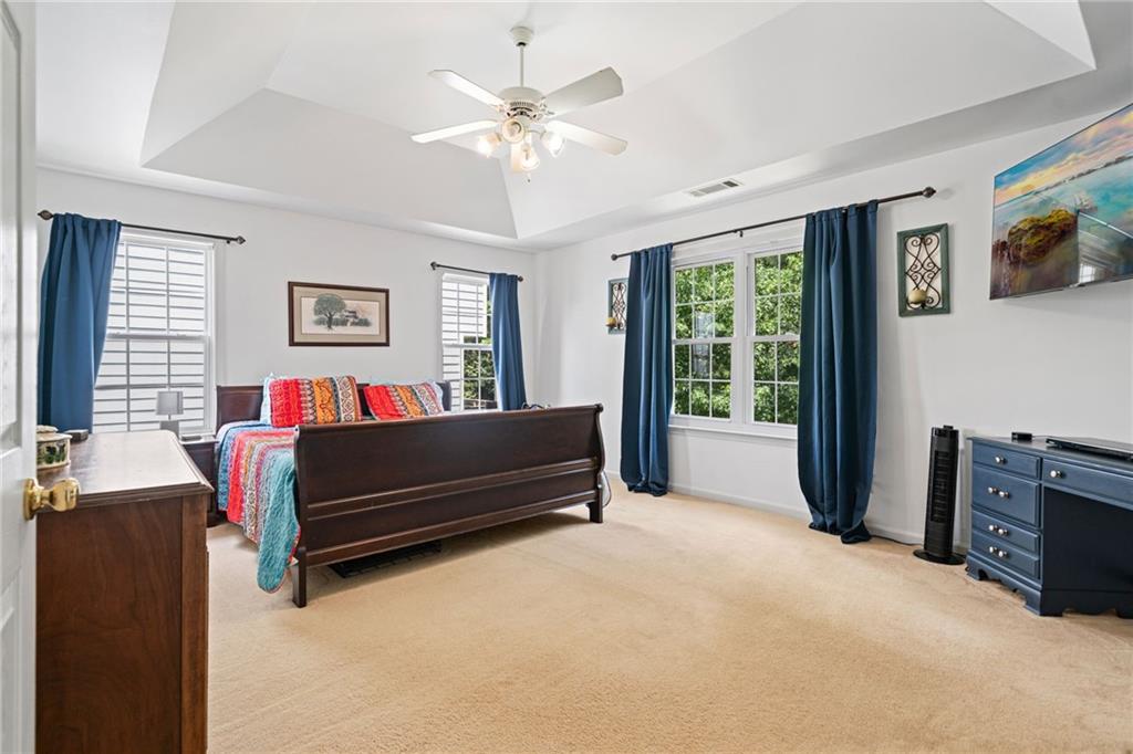 3725 Roxwood Park Drive