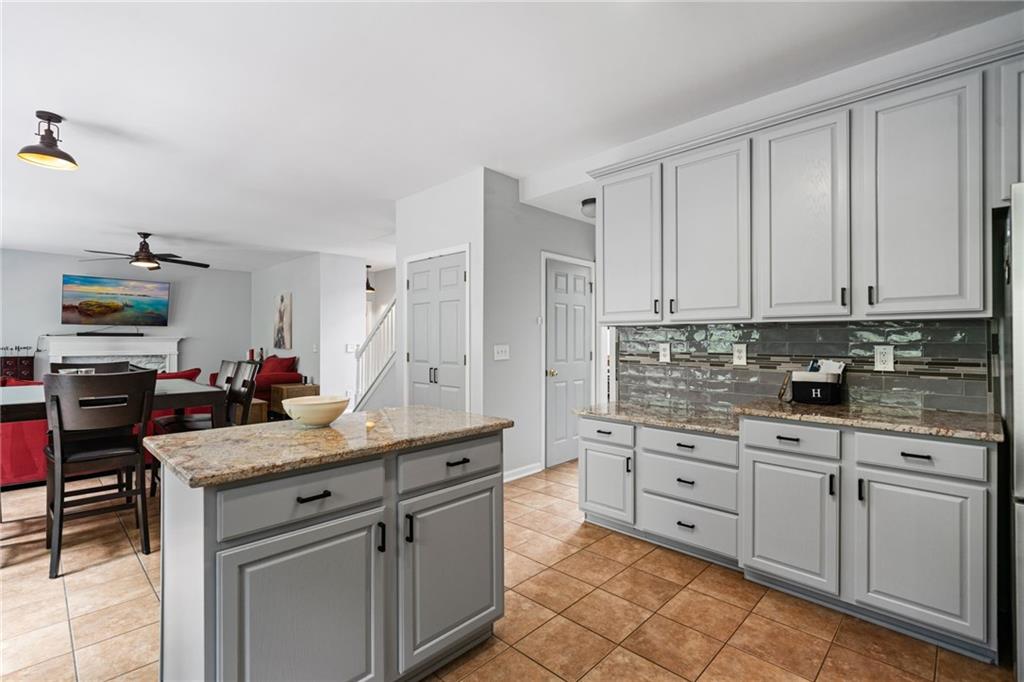 3725 Roxwood Park Drive