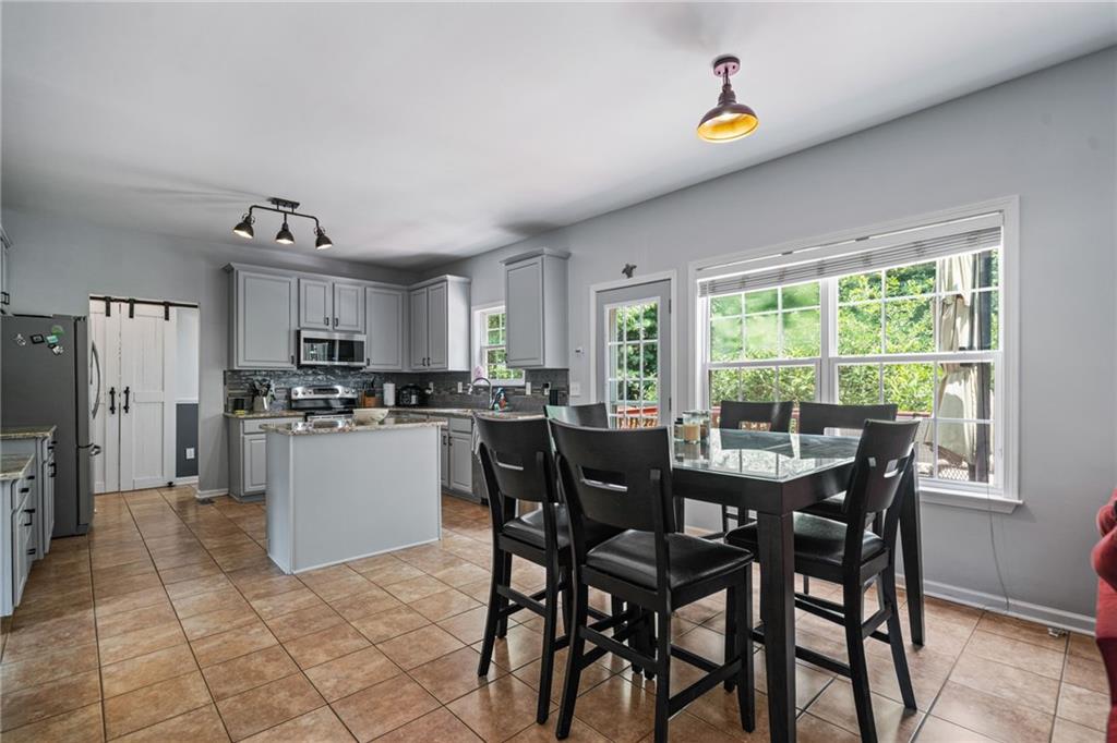 3725 Roxwood Park Drive