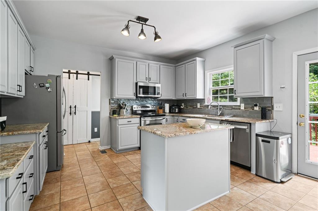 3725 Roxwood Park Drive