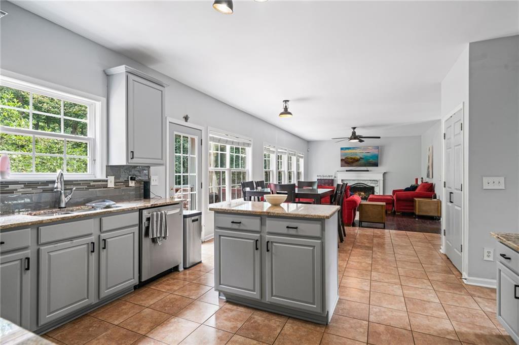 3725 Roxwood Park Drive