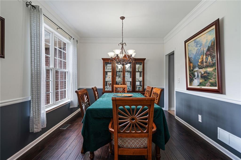 3725 Roxwood Park Drive