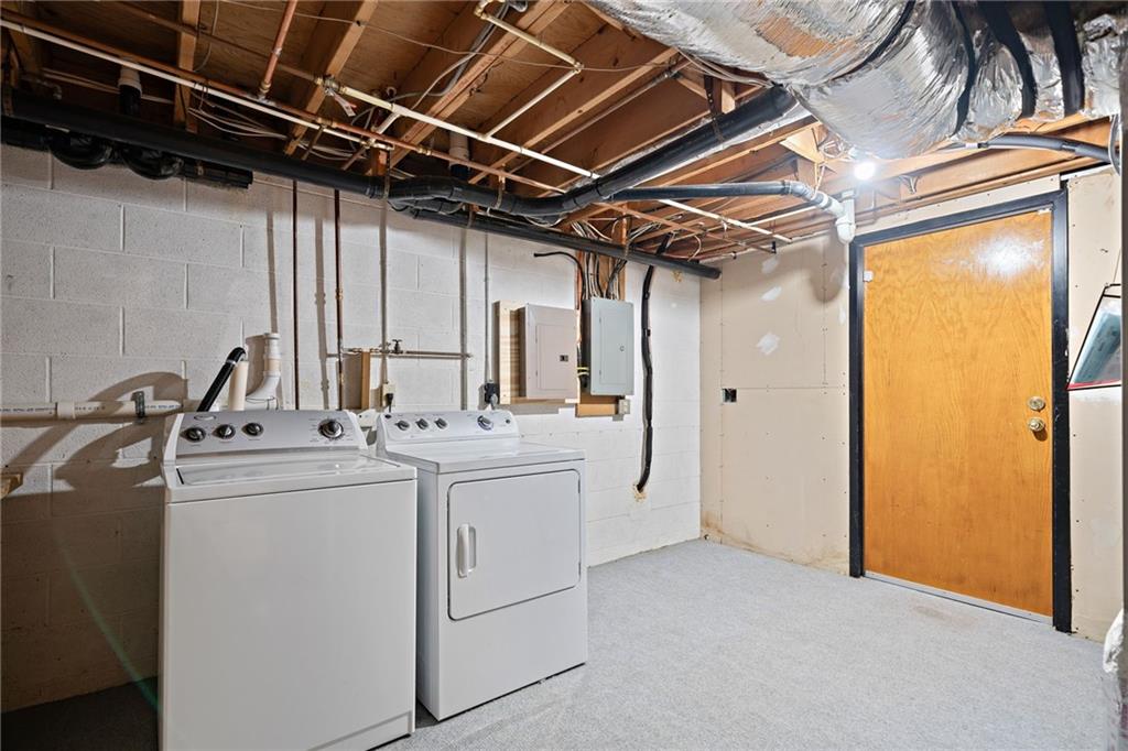 4692 Cheri Lynn Road NW