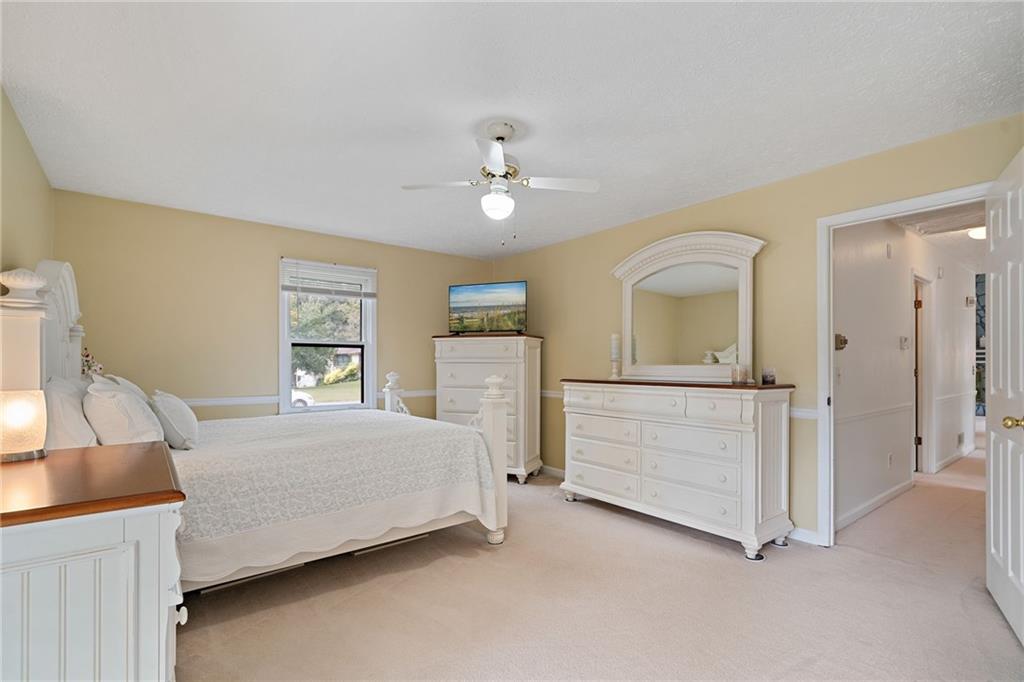 4692 Cheri Lynn Road NW