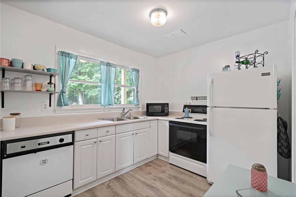 4692 Cheri Lynn Road NW