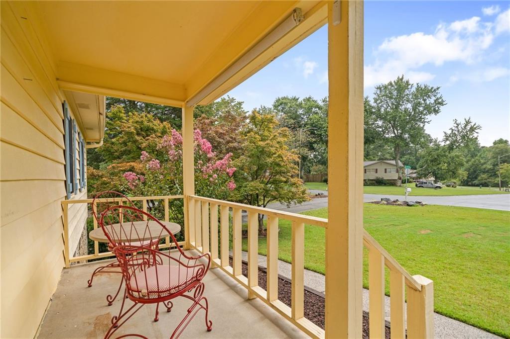 4692 Cheri Lynn Road NW