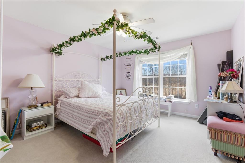 1125 Mountclaire Drive