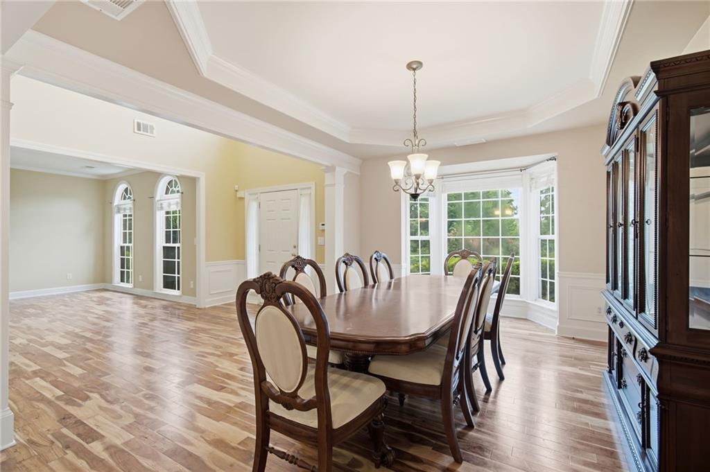 1125 Mountclaire Drive