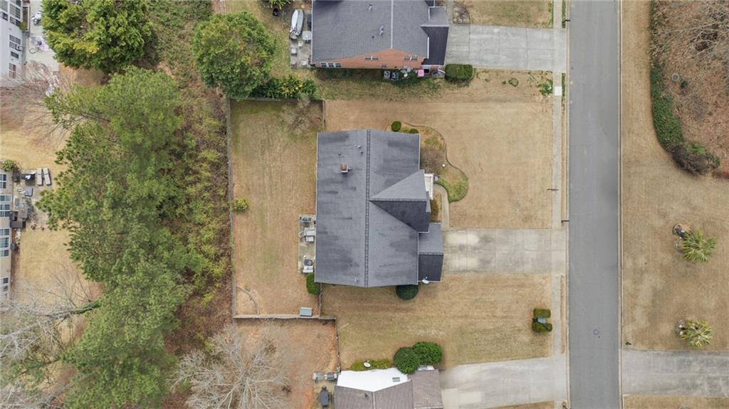 1125 Mountclaire Drive