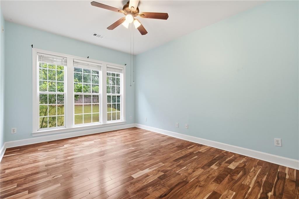 1125 Mountclaire Drive