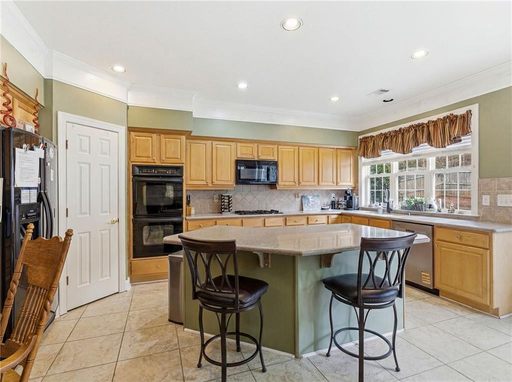 1125 Mountclaire Drive