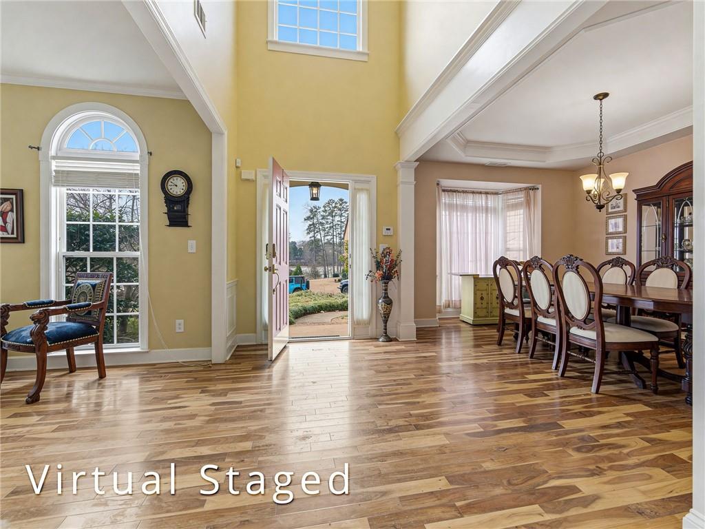 1125 Mountclaire Drive