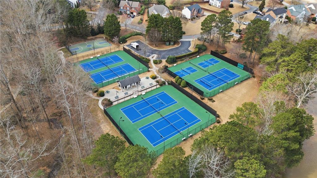 1125 Mountclaire Drive