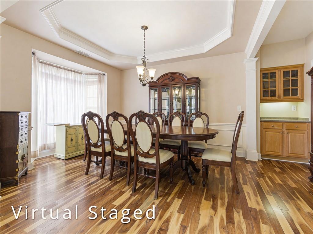 1125 Mountclaire Drive